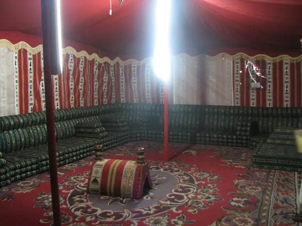 تنظيف الخيام في عجمان