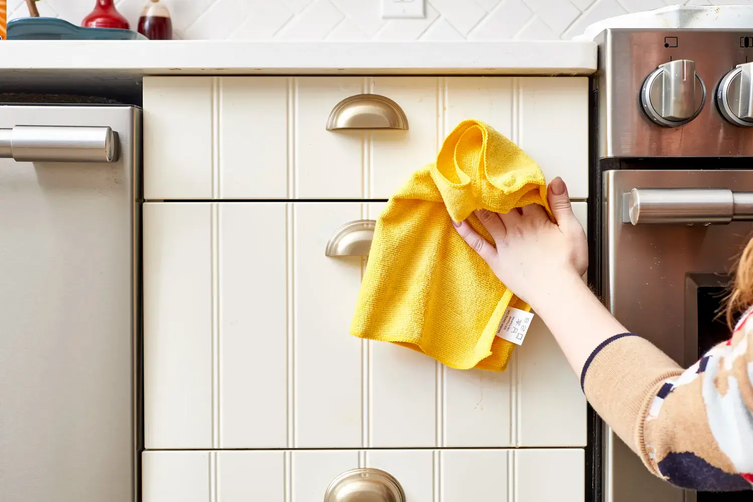 شركة تنظيف مطابخ في ابوظبي باستخدام البخار الساخن