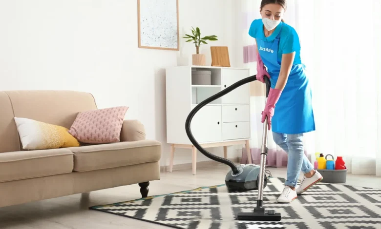 خادمات بالساعة في عجمان